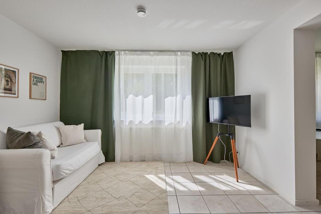 Mona - Idyllisches Oertchen Apartment Buchen  Luaran gambar